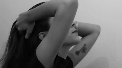 Yüksek bel gotik etek nasıl giyilir – stil önerileri