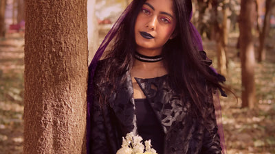 Punk tarzı korse elbiseler – gotik zarafet ve asi ruhun birleşimi