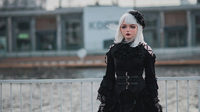 Gotik yelek, dark academia stilinin bir parçası olarak